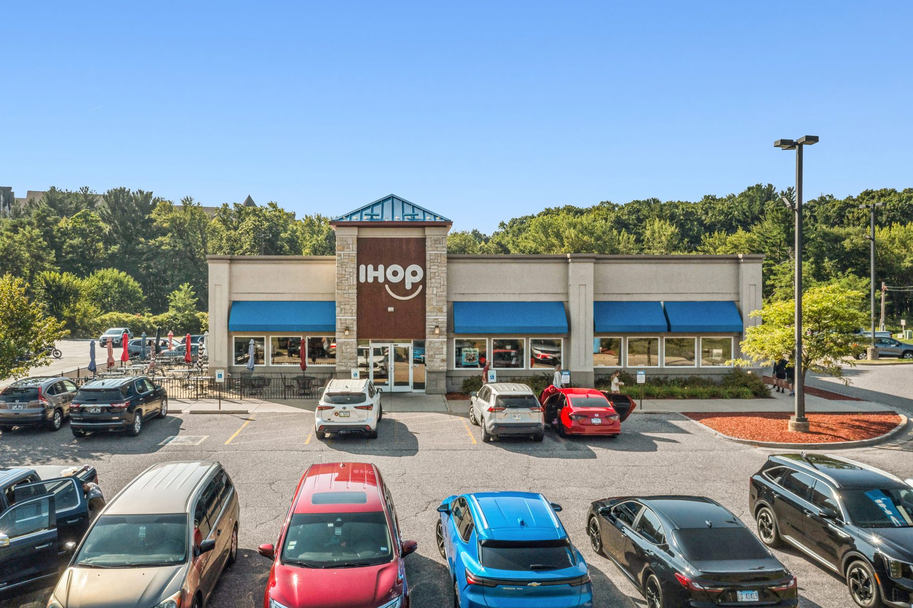 IHOP storefront at 346 Highway 13, Wisconsin Dells, WI
